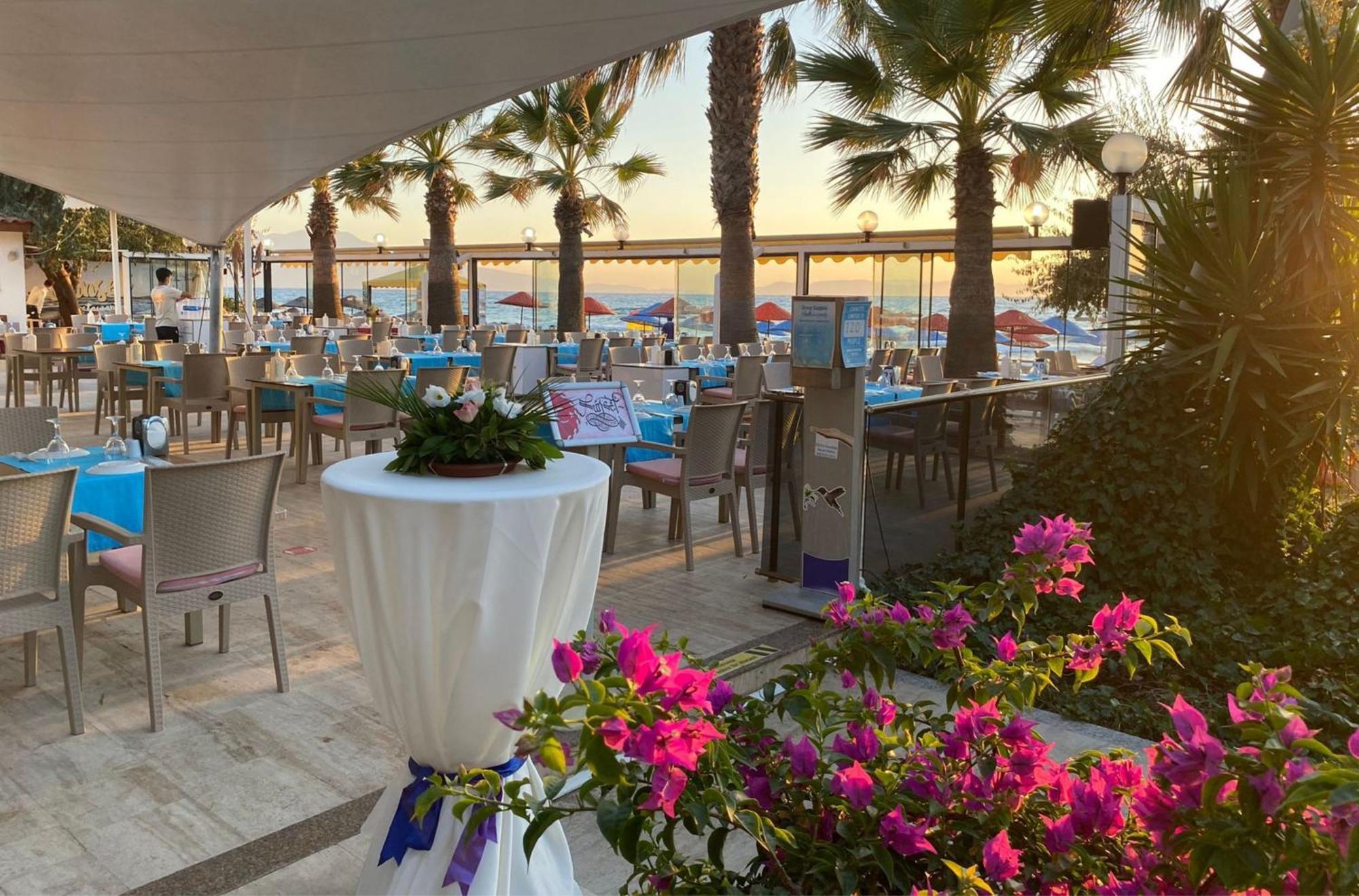 Batihan Beach Resort & Spa Kusadasi Exterior photo