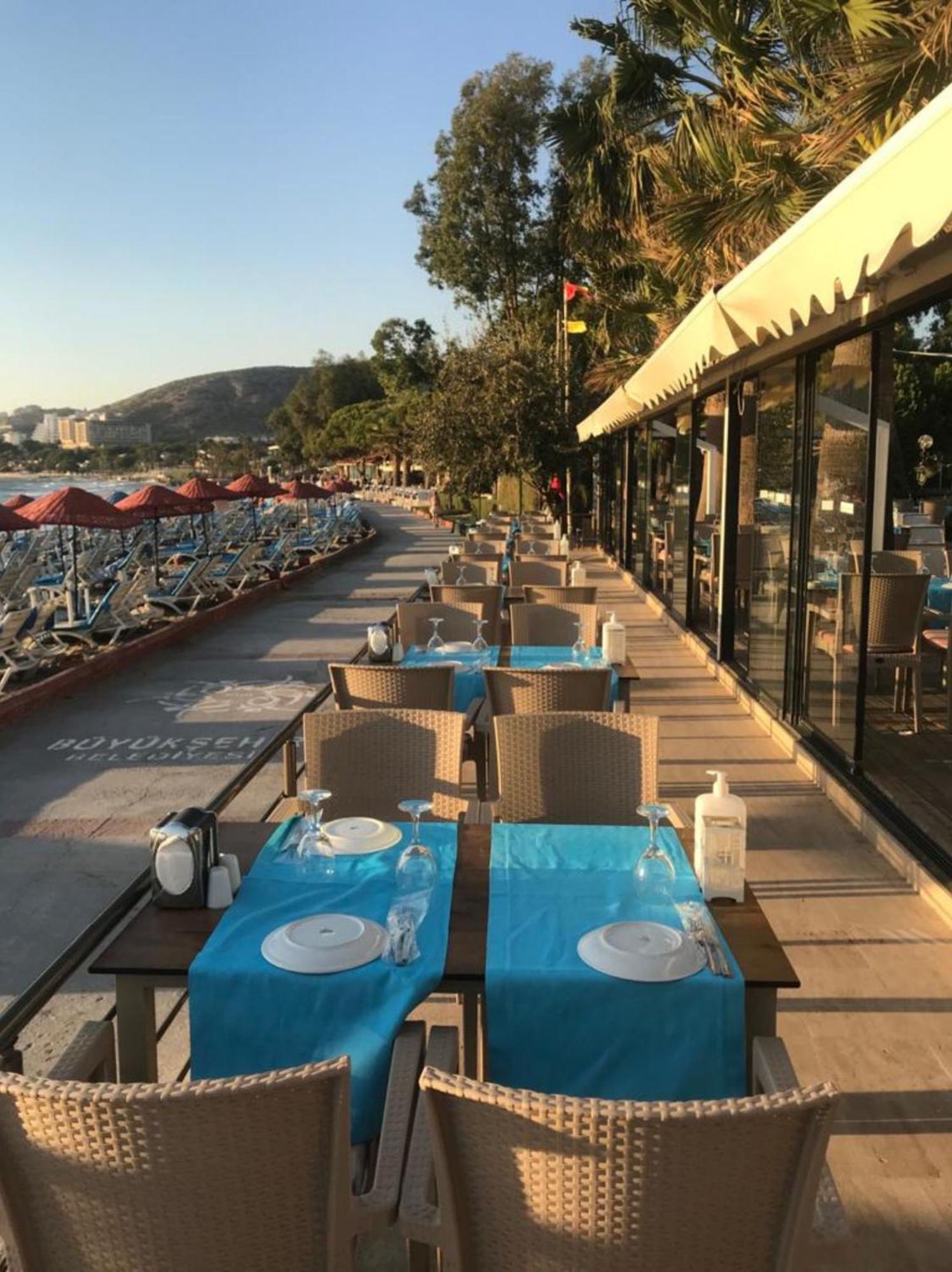 Batihan Beach Resort & Spa Kusadasi Exterior photo